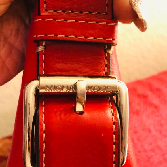 ❣️❣️Michael Kors MK Logo Shoulder Bag ❣️❣️ - Picture 4 of 7